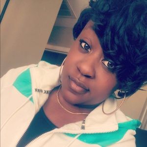 Meet your Posher, Kae